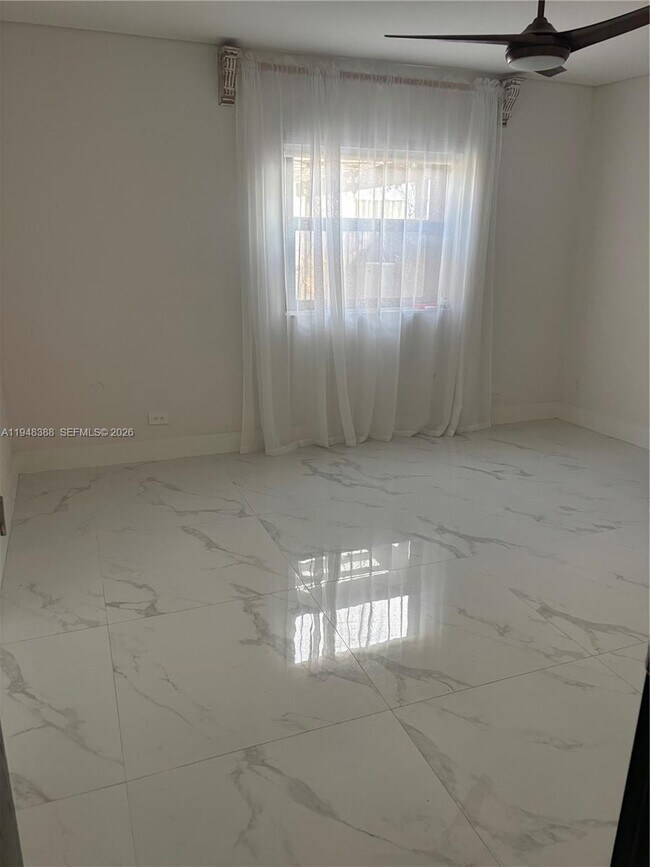 Building Photo - 7261 NW 6th Ct