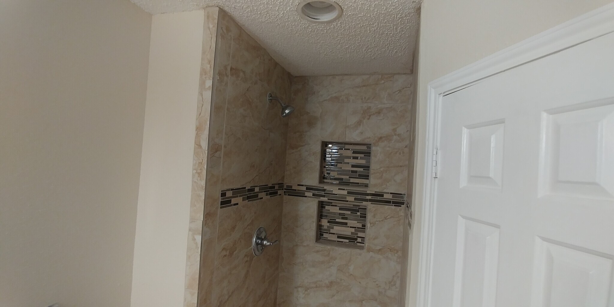 Building Photo - 7729 Ridge Mist Dr