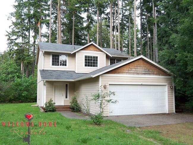 Building Photo - The amenities of an apartment community in...