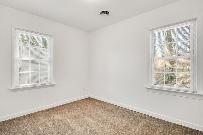 Building Photo - Charming 3 Bedroom Home in Highland Springs – $1,650/mo