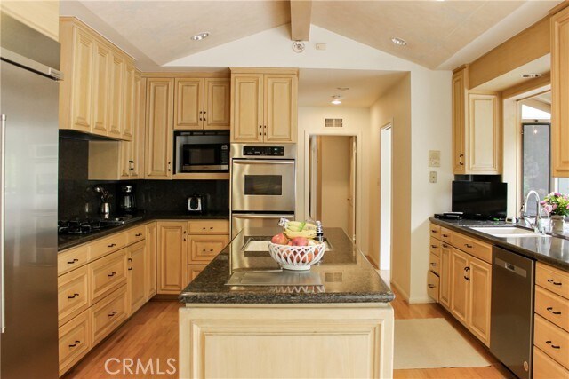 Building Photo - 1079 Marilyn Dr
