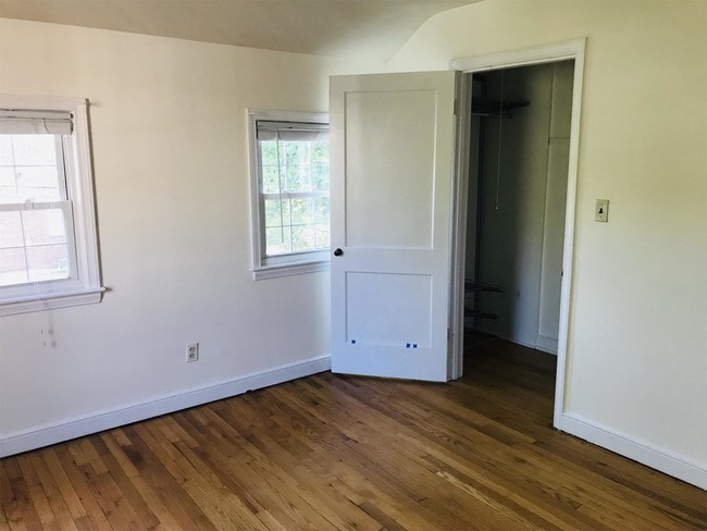 Building Photo - 2604 N Winchester St