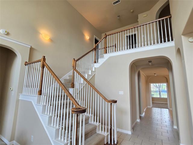 Building Photo - 687 Morgan Dr