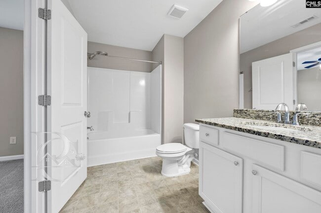 Building Photo - 17 Grayson Grove Ct