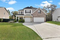 Building Photo - 2980 Kingswood Dr