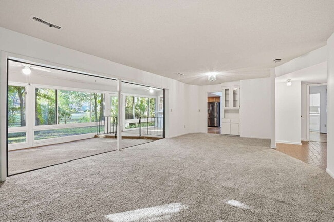 Building Photo - 815 Farm Quarter Rd