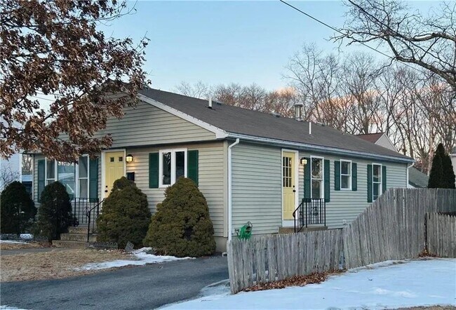 Building Photo - 45 Brookdale Blvd