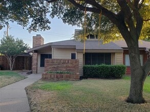 Building Photo - 662 Prairie Dell St