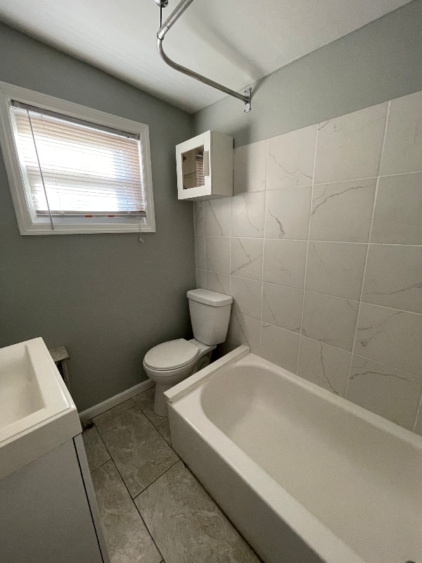 Building Photo - 6624 Jackson St