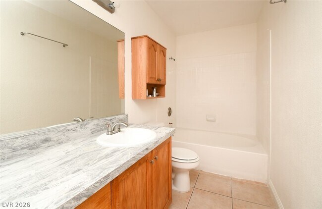 Building Photo - 7570 W Flamingo Rd
