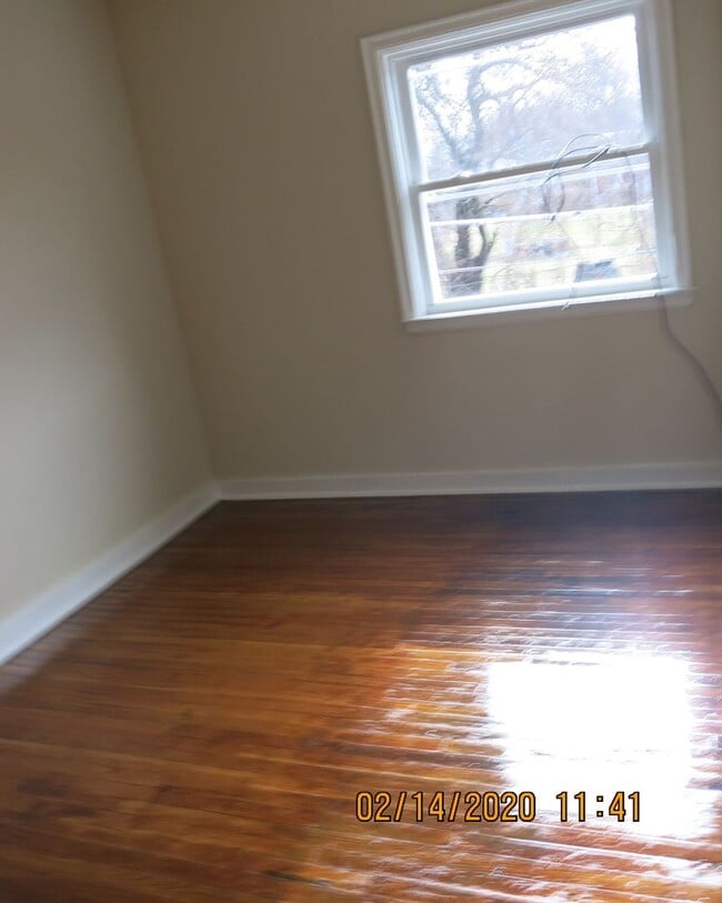 Building Photo - 1415 Calder St