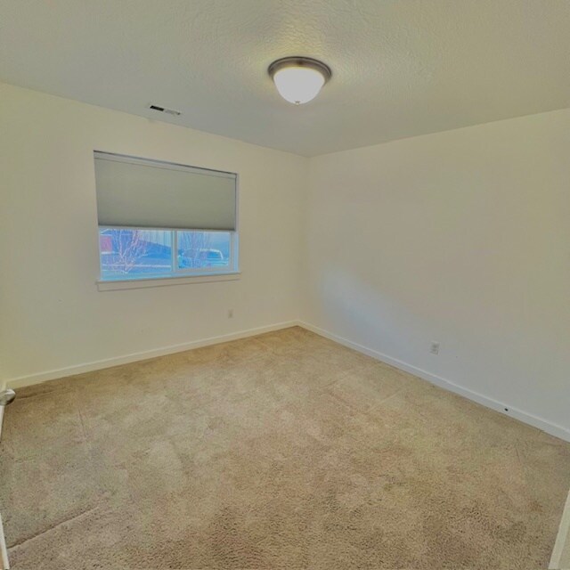 Building Photo - 4104 Fremont Dr