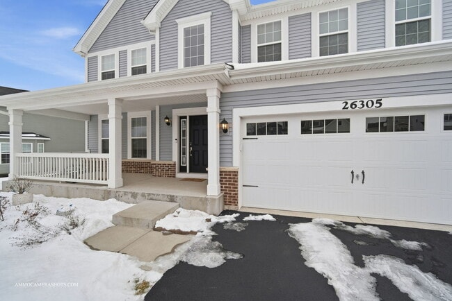 Building Photo - 26305 W Milestone Dr