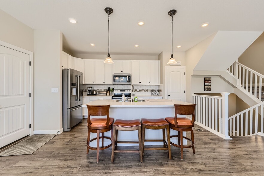 Kitchen - 23281 E Jamison Dr