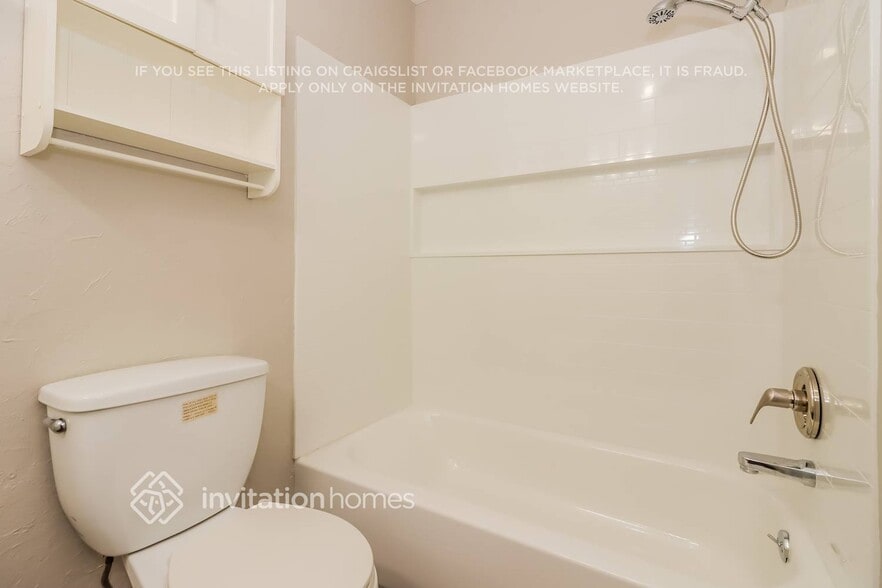 Building Photo - 8318 Black Pool St