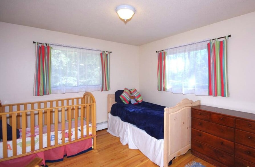 Bedroom 2 - 1321 Browning Avenue