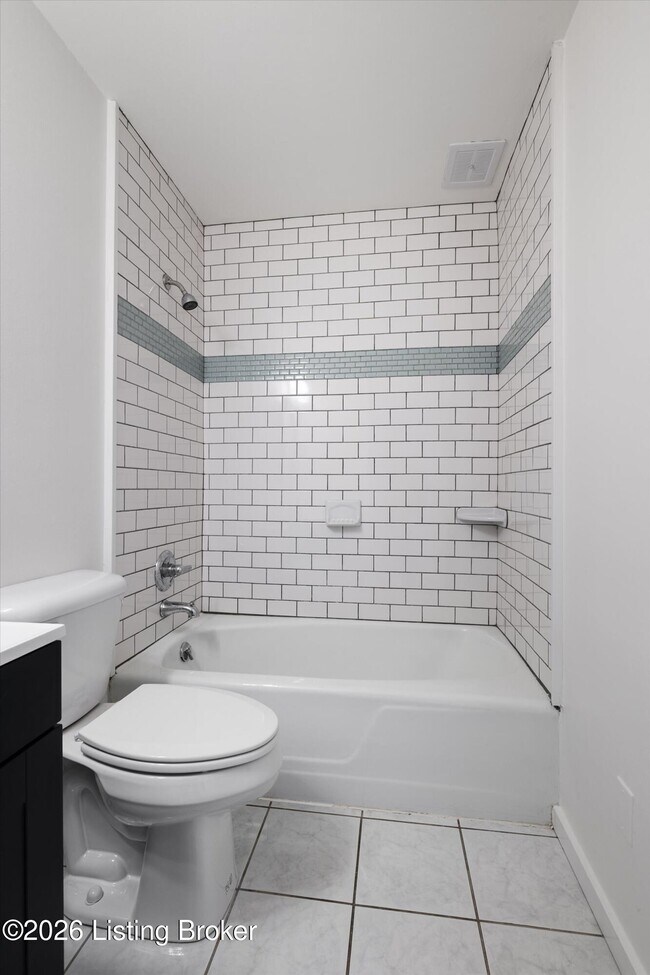 Building Photo - 1040 Cherokee Rd