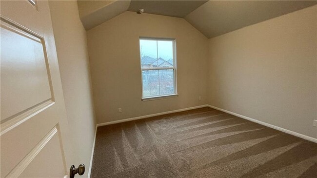 Building Photo - 6617 Covina Ln
