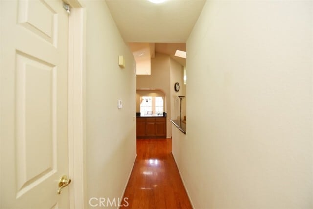 Building Photo - 1095 Sunset Bluff Rd