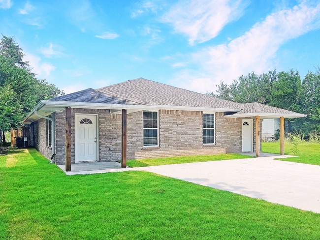 Primary Photo - Newly Built 3-Bed Duplex – Bright, Cozy & ...