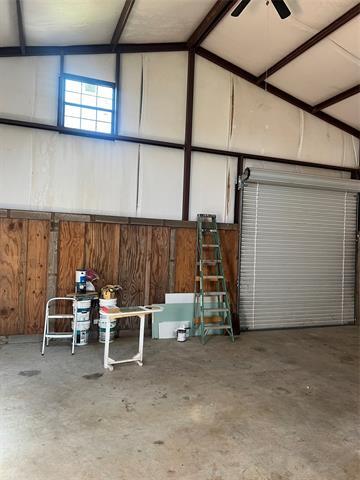 Building Photo - 3370 Surfside Dr