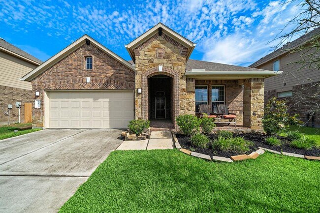 Primary Photo - 27966 Rocky Heights Dr