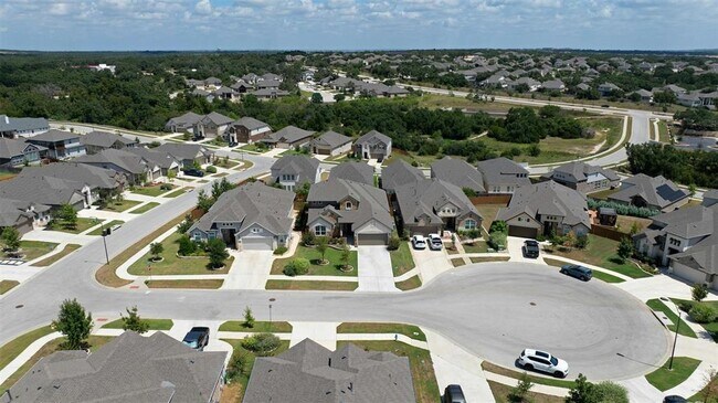 Building Photo - 805 Karst Cv