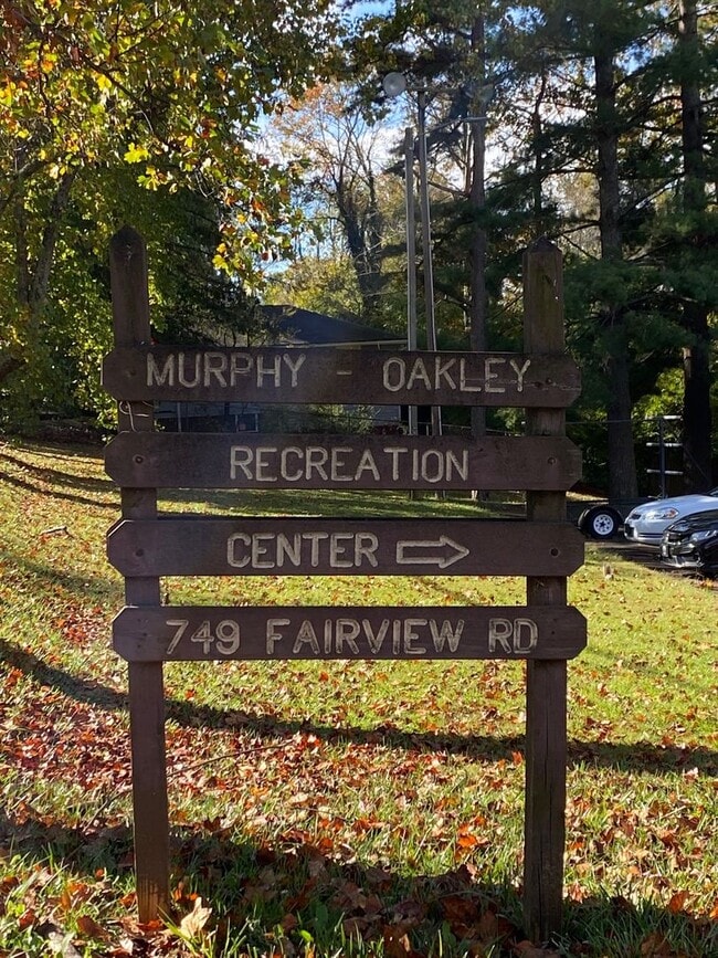 Building Photo - East AVL - Renovated Oakley Bungalow