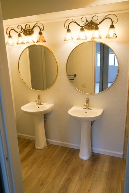 Building Photo - 417 Torrance St