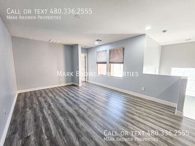 Building Photo - 8964 W Northview Ave