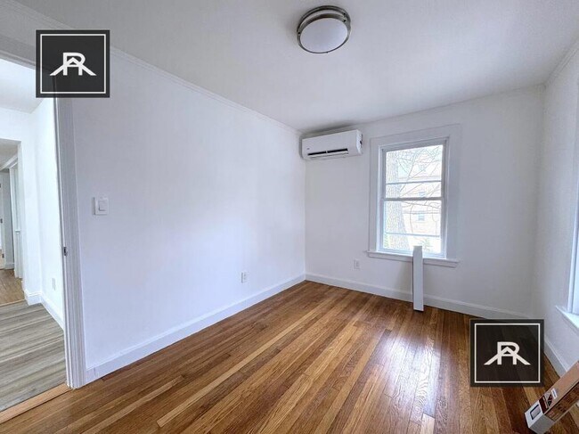 Building Photo - 8 bedroom in Brighton MA 02135