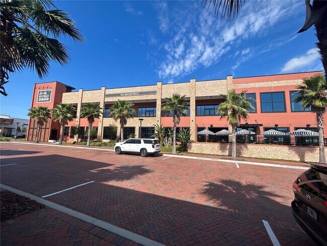 Building Photo - 15501 Panther Lake Dr
