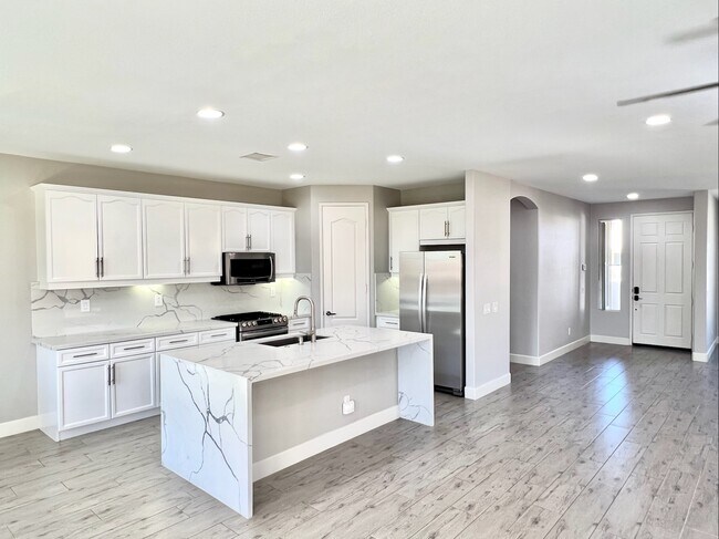 Building Photo - 81125 Avenida Fayelynne