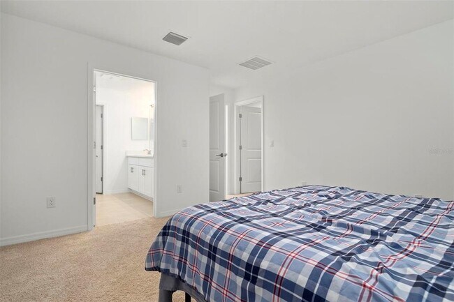 Building Photo - 6305 Springmont Lp