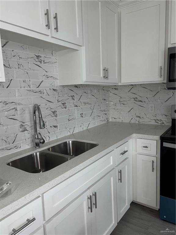 Building Photo - 17 Stark Rd