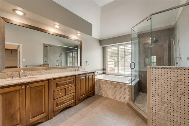 Building Photo - 1013 Basilwood Dr