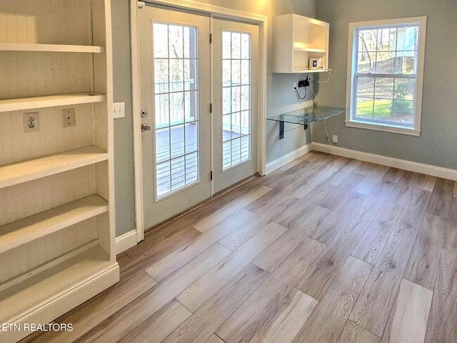 Building Photo - 12469 Daisywood Dr