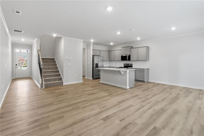 Building Photo - 48 Berryville Dr