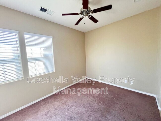 Building Photo - 43341 Parkway Esplanade W