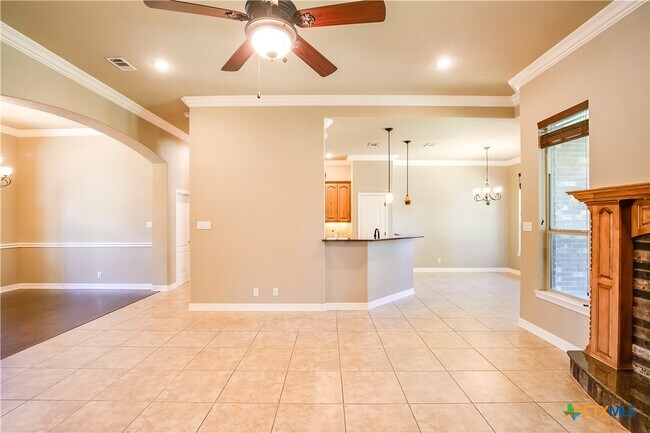 Building Photo - 2527 Leatherwood Dr