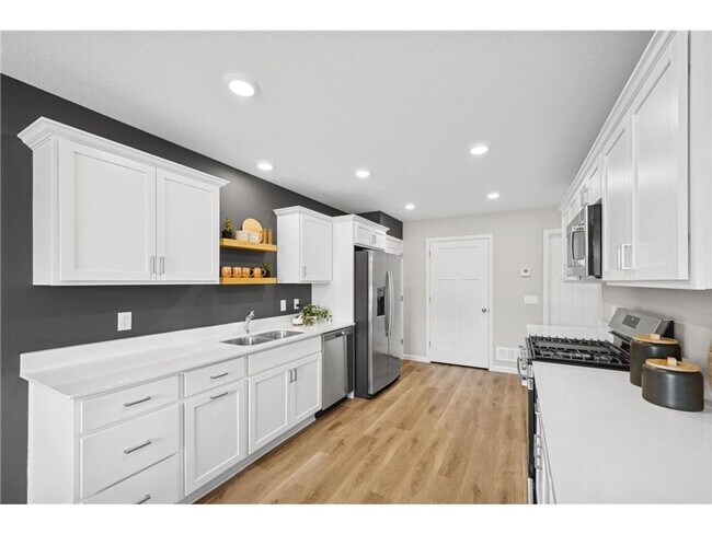 Building Photo - COMPLETED NEW CONSTRUCTION In our Preserve of Montrose Community.