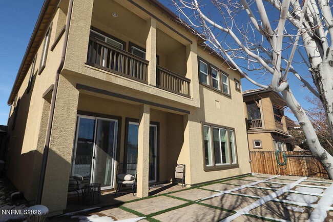 Building Photo - 10890 Serratina Dr