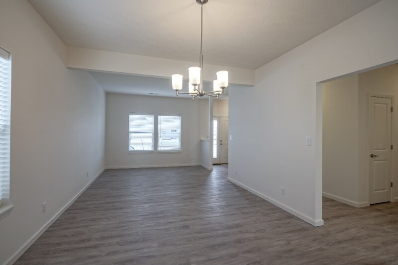 Building Photo - 1133 Thorny Ln