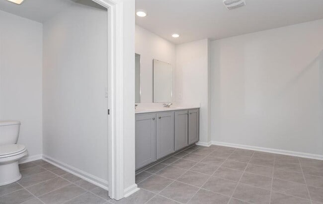 Building Photo - 568 Turpentine Trl