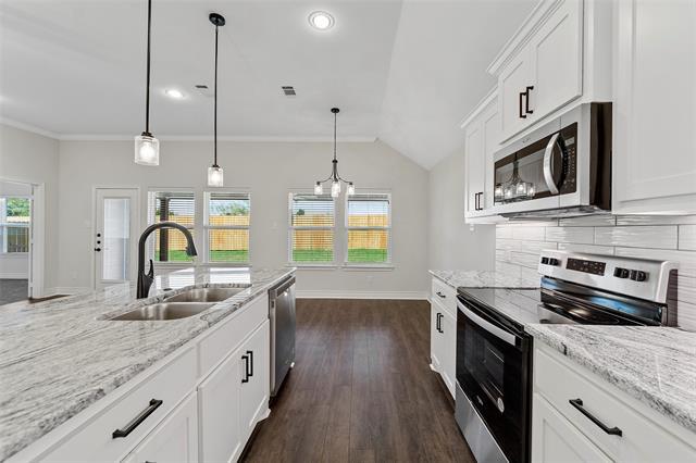 Building Photo - 7502 Grant Ln