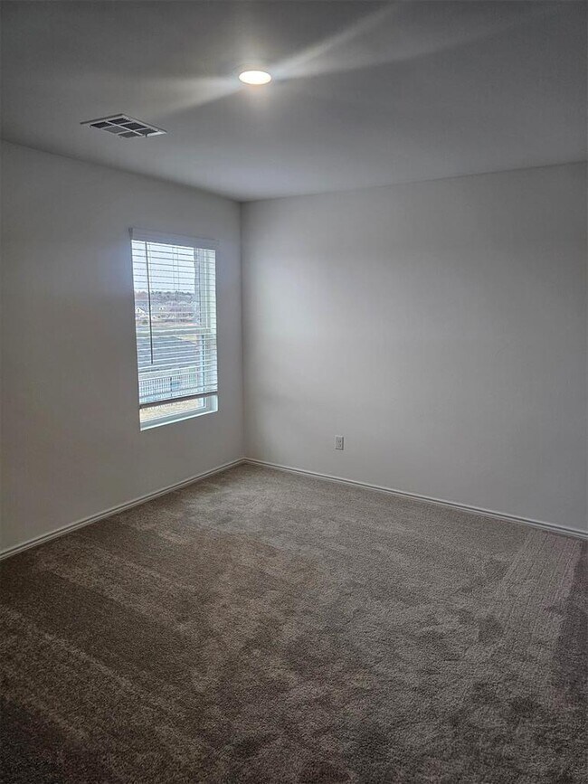 Building Photo - 1824 Rock Elm Dr