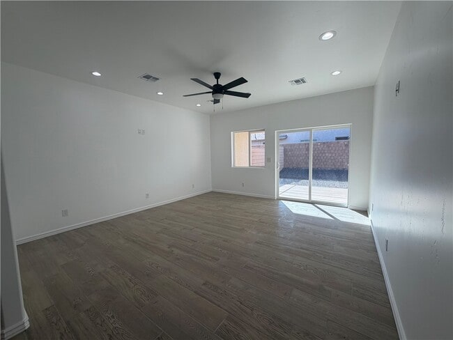 Building Photo - 2804 Mercado Ct