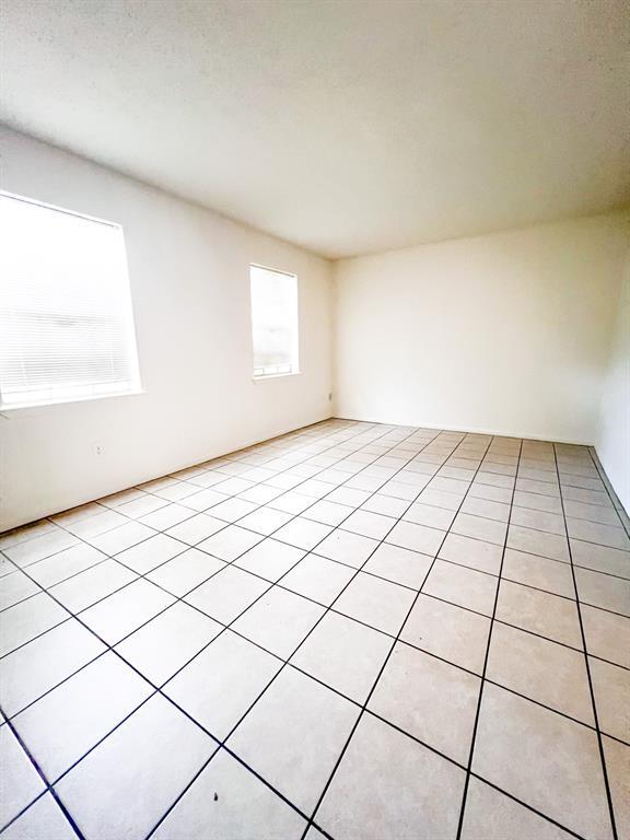 Building Photo - 12933 High Star Dr