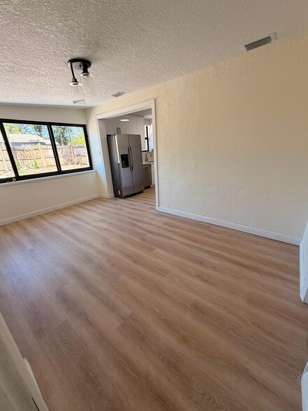 Building Photo - 2304 W Idlewild Ave