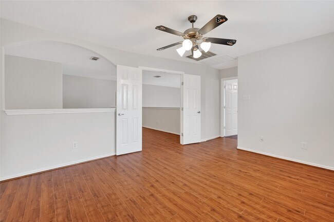 Building Photo - 11403 Ryan Manor Dr